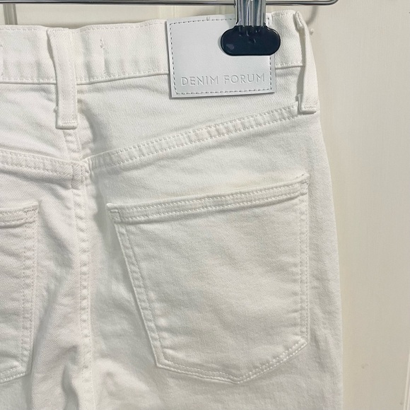 Aritzia Denim Forum Twiggy High Rise Flare Size 25 White Summer Spring - Picture 5 of 8